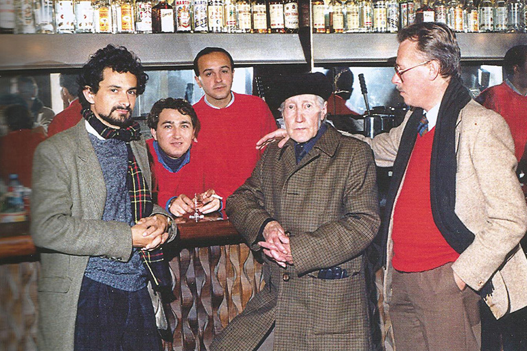 Bar del Ateneo. Rafael Alvarado, Salvador López Becerra, Andrés Silva, Luis Molledo. Foto: Paco Aguilera